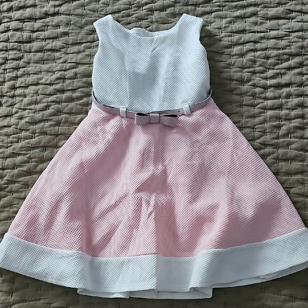 Girl's Dress